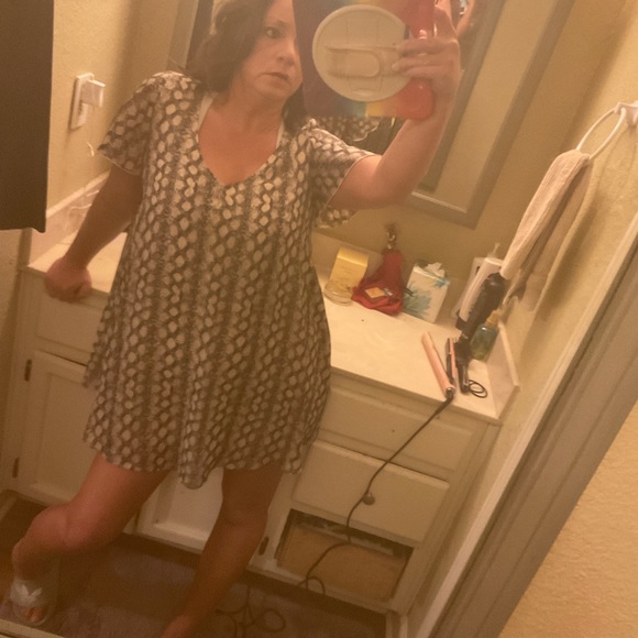 NWOT NEW LISTING‼️SHOW ME YOUR MUMU Kylie Dress - Picture 13 of 15